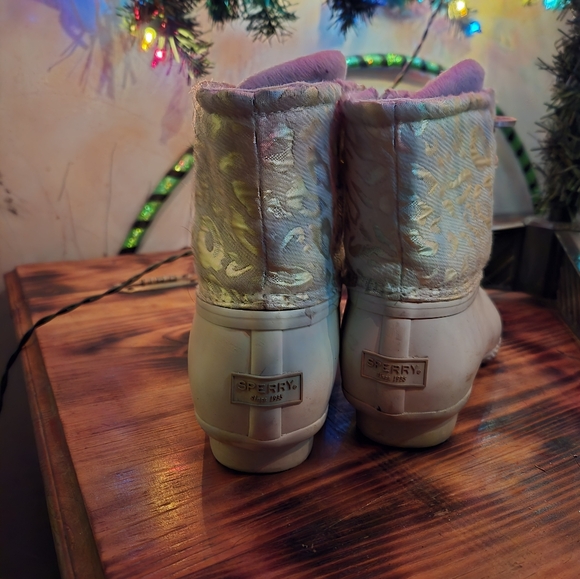 Sperry Womens Ivory Leopard Saltwater Boots - Picture 3 of 5